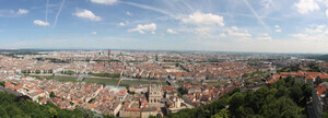 01_Panorama_de_Lyon_pris_depuis_le_toit_de_la_Basilique_de_Fourvi_C3_A8re.jpg