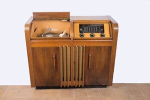 musikschrank-blaupunkt-t990w-92410-347215-4.jpg