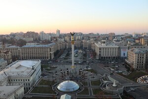 Maidan_Nezalezhnosti_view.jpg