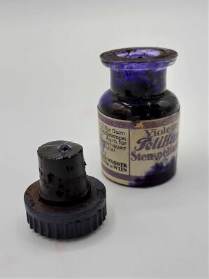 violette-pelikan-stempelfarbe-92312-845670-7.jpg