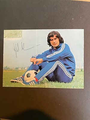 fotoalbum-ueber-die-fuSsball-weltmeisterschaft-1974-82032-7.jpg