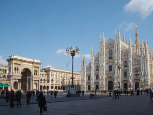 Milano_piazza_Duomo.jpg